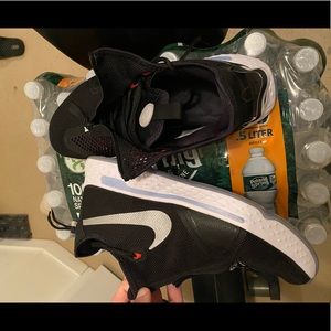 Nike mens pg 4s size 11.5